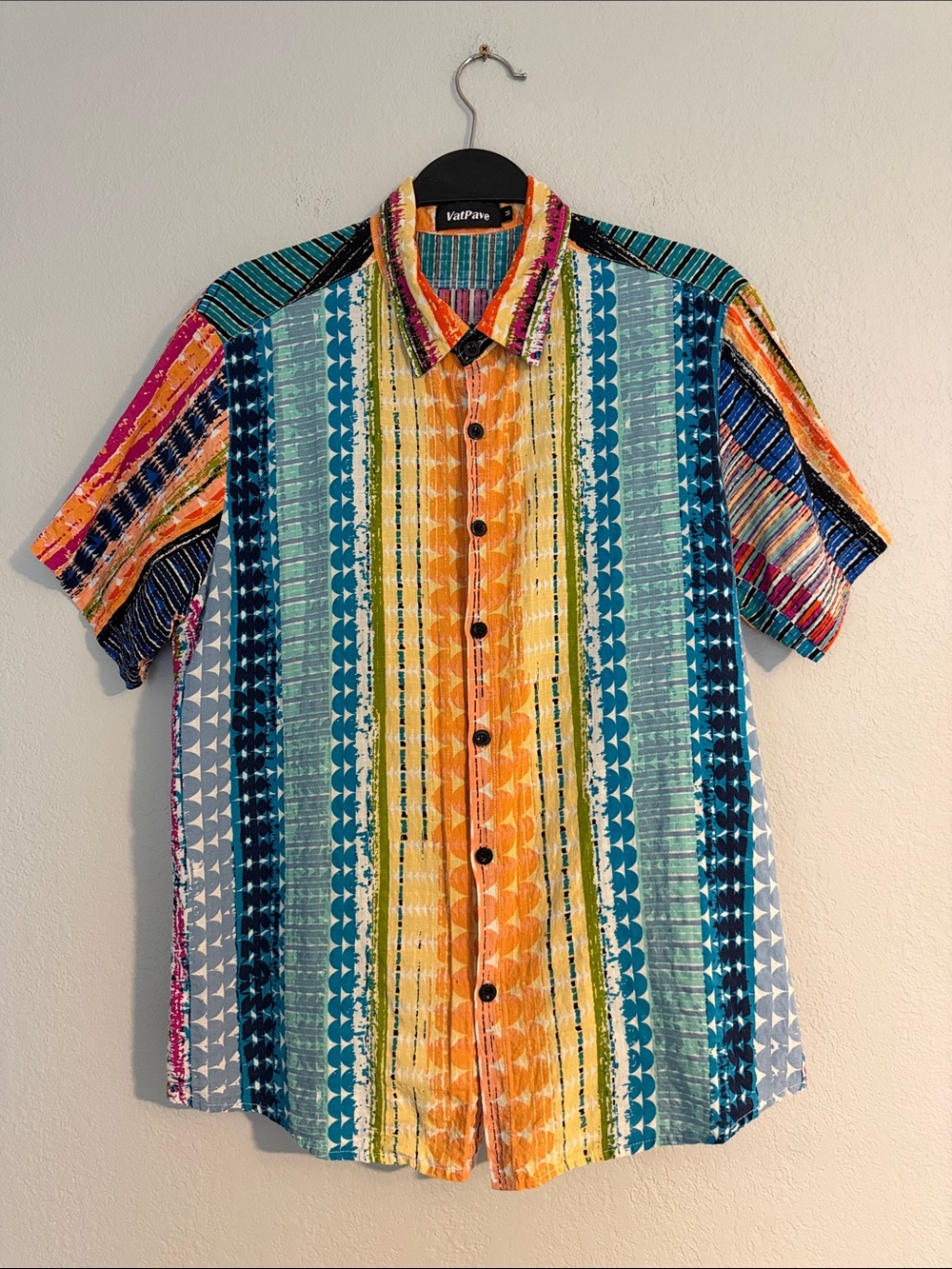 VatPave Men’s Abstract Patchwork Button-Up Shirt 80’s Boho Festival Retro in M